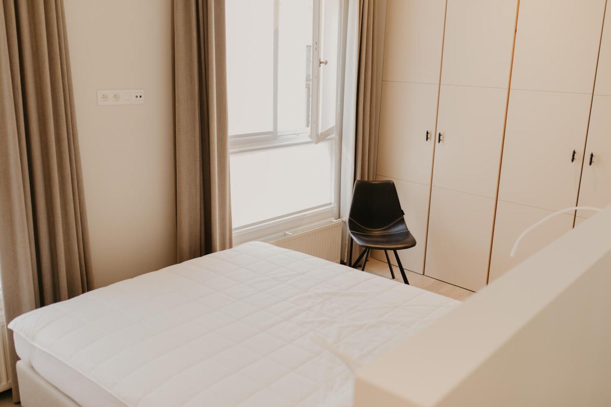 Blue Bird Residence Suite Moriaan Antwerpen Exteriör bild