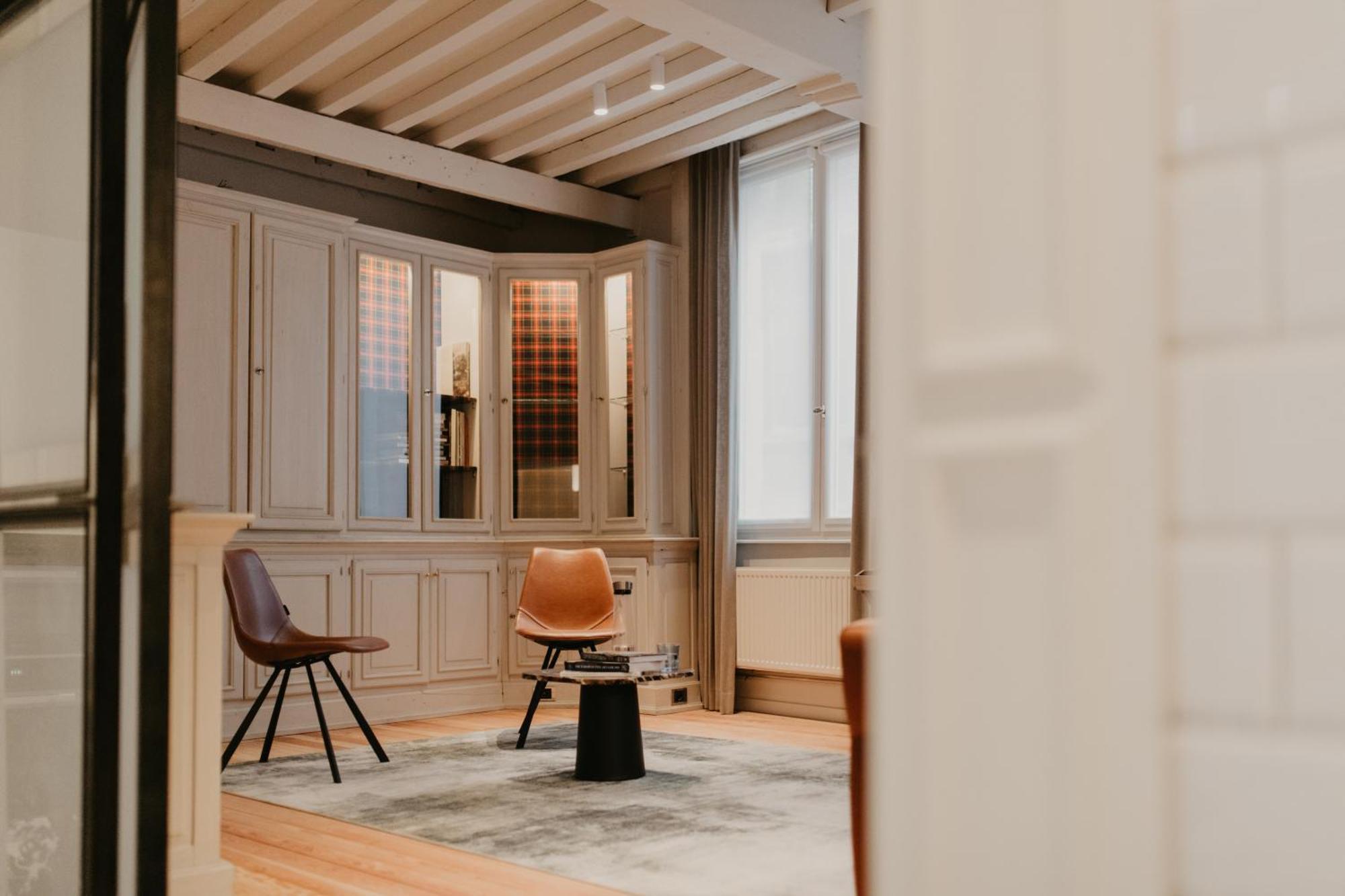 Blue Bird Residence Suite Moriaan Antwerpen Exteriör bild