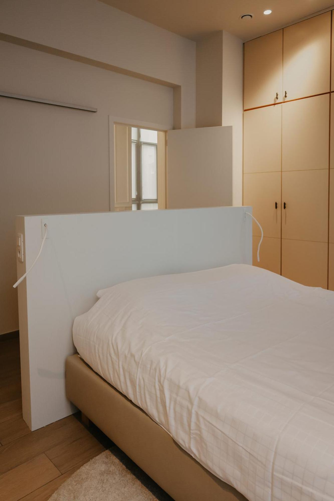 Blue Bird Residence Suite Moriaan Antwerpen Exteriör bild